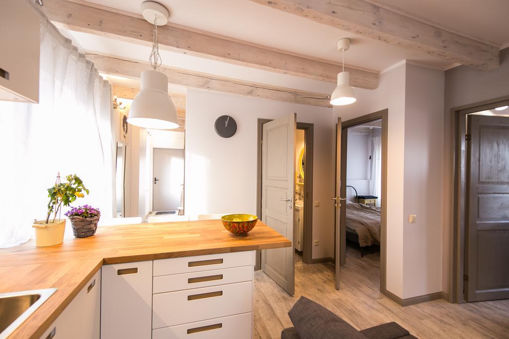 Sunny And Compact Apartment Riga Exterior photo