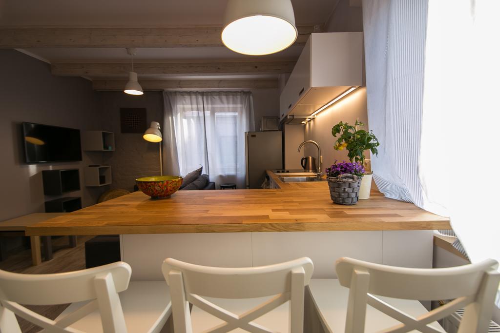 Sunny And Compact Apartment Riga Exterior photo