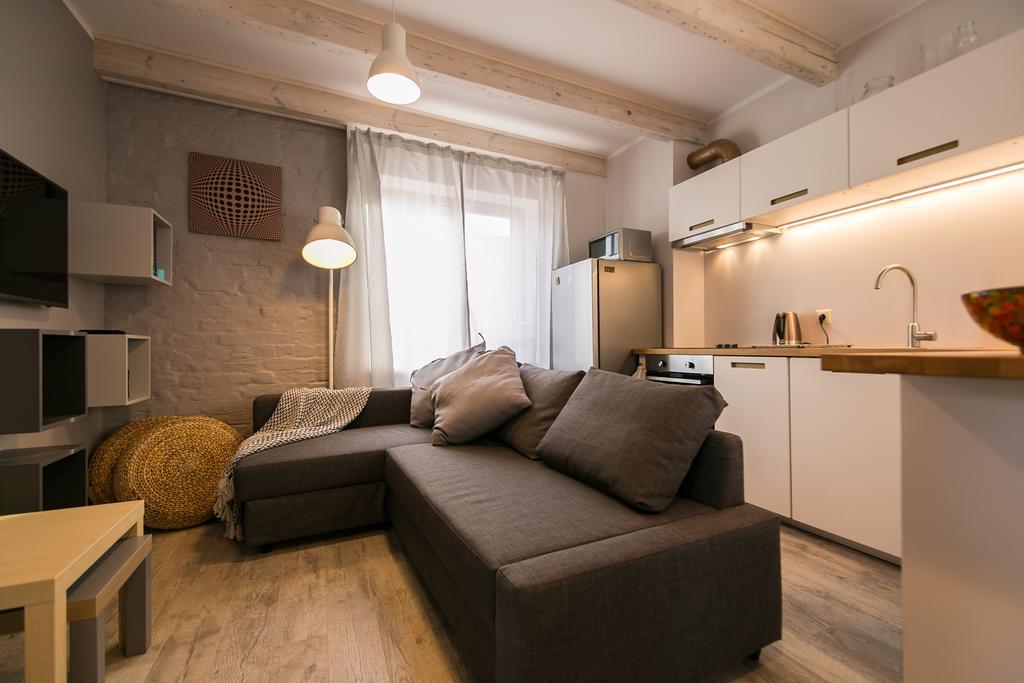 Sunny And Compact Apartment Riga Exterior photo